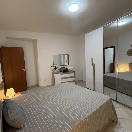 Residenza Stella 스칼레아